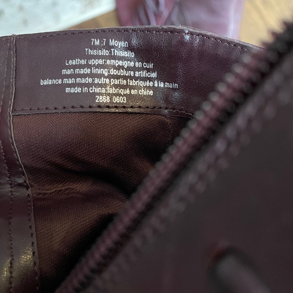 *Last Chance* Nine West size 7 Booties - Picture 2 of 3